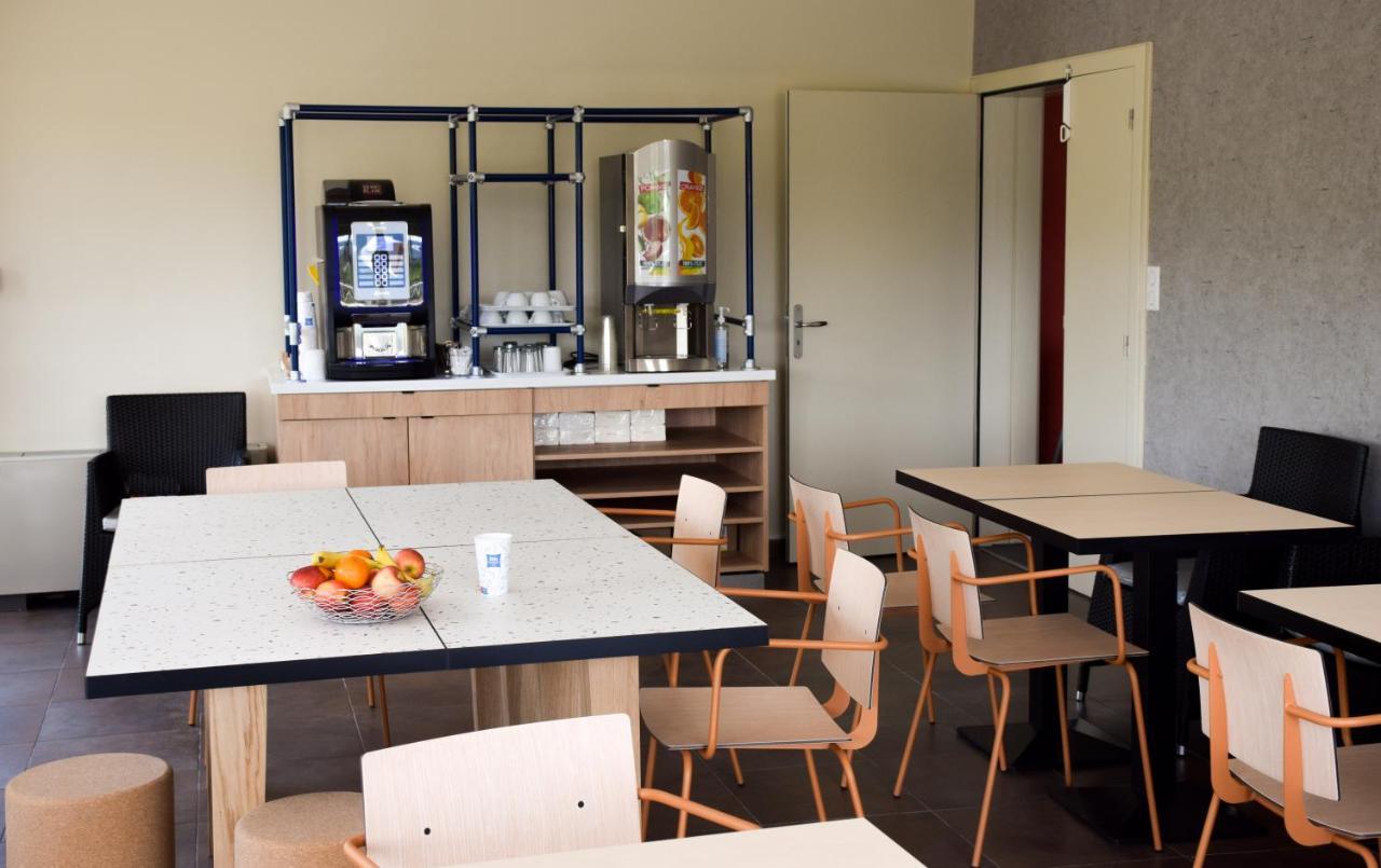 Ibis Budget Millau Viaduc Luaran gambar