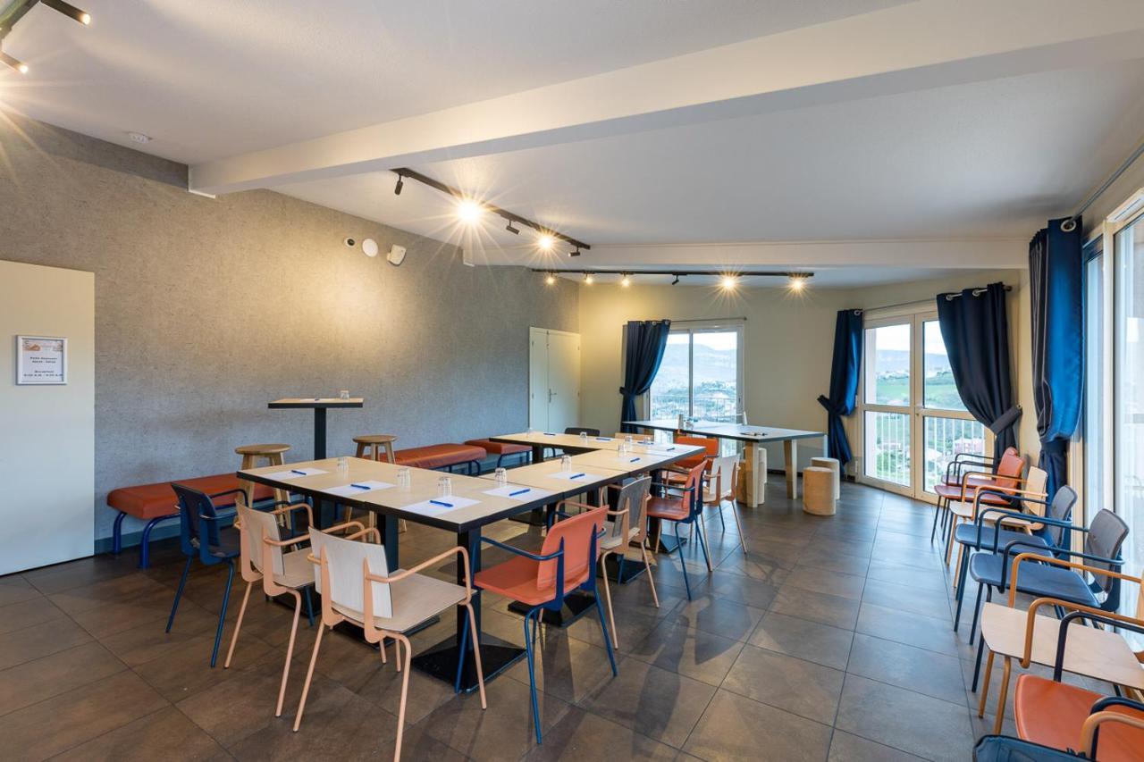 Ibis Budget Millau Viaduc Luaran gambar