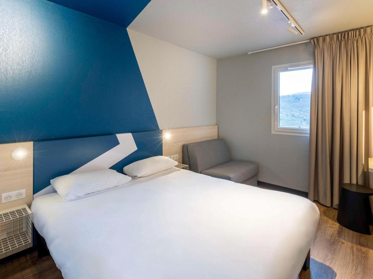 Ibis Budget Millau Viaduc Luaran gambar
